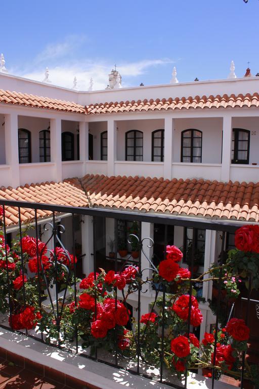 El Hotel De Su Merced Сукре Екстериор снимка